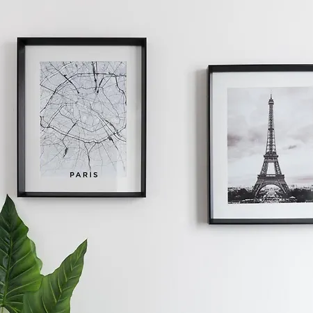 Apartment Roses Paris